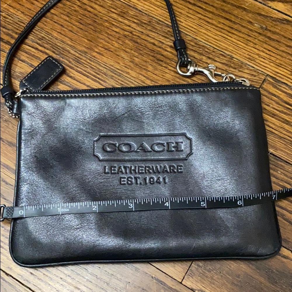 Coach Wristlet - Picture 12 of 13